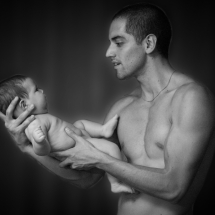 Papá con su bebé, ©Aarón Ramírez Kapta F22