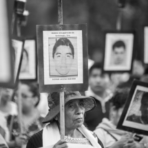 Madres en la marcha por los 43, Ciudad de México